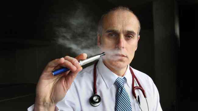 doctor-vaping.jpg